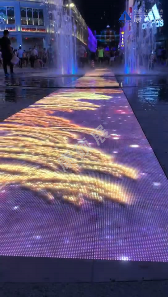 LED地磚屏項目案例-廣州越秀區(qū)北京路戶外防水互動地磚屏