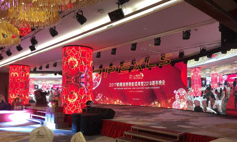 深圳?？婆d工業(yè)園P3MM LED圓柱屏